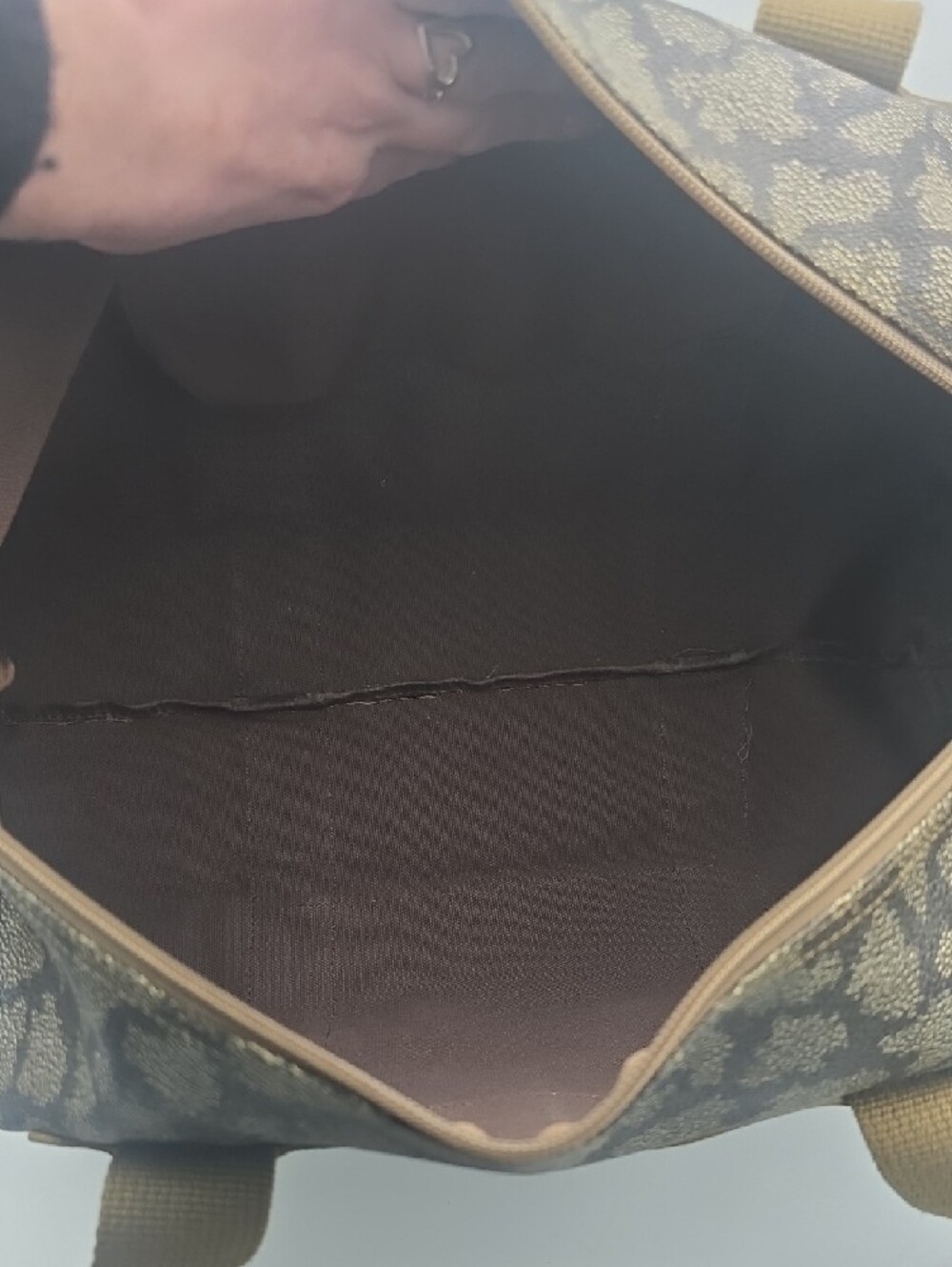 Yves Saint Laurent Vintage Tan & Gray Giraffe Patterned Large Weekender (EUC)🦒✨ - Picture 14 of 15